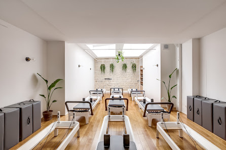Reformation Pilates Marais thumb 2